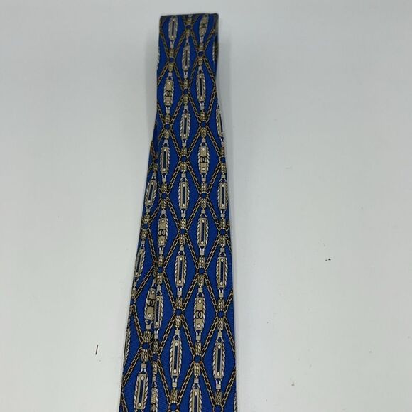 CHANEL Royal Blue and Yellow Chain Pattern CC Logo Silk Necktie - Picture 4 of 9